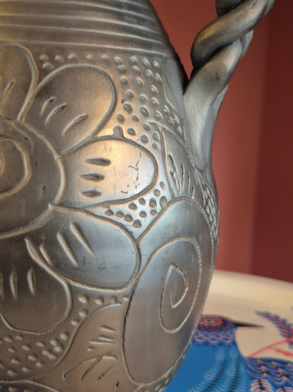 Vase torsadé LAVA