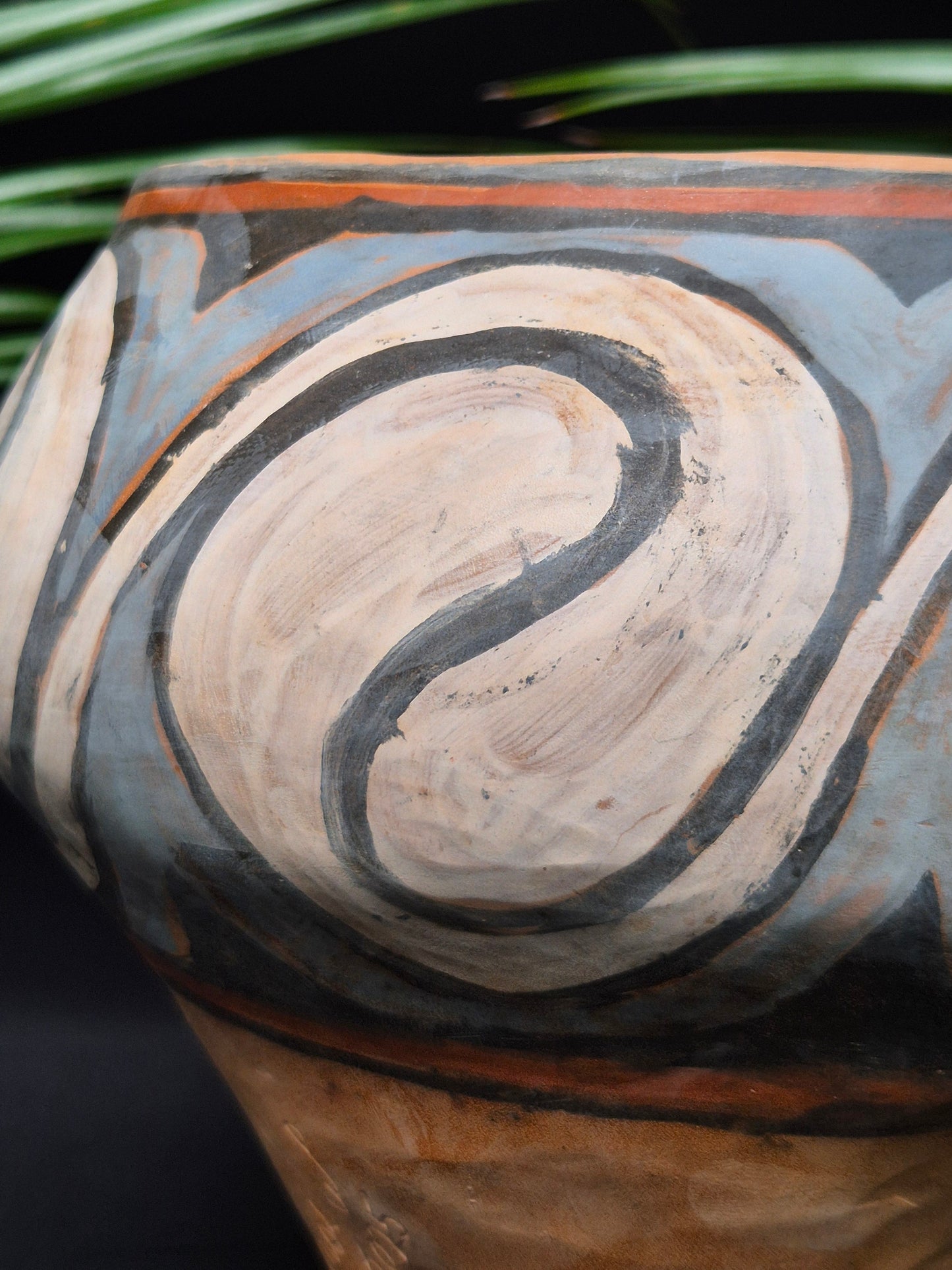 Vase polypode JADIS