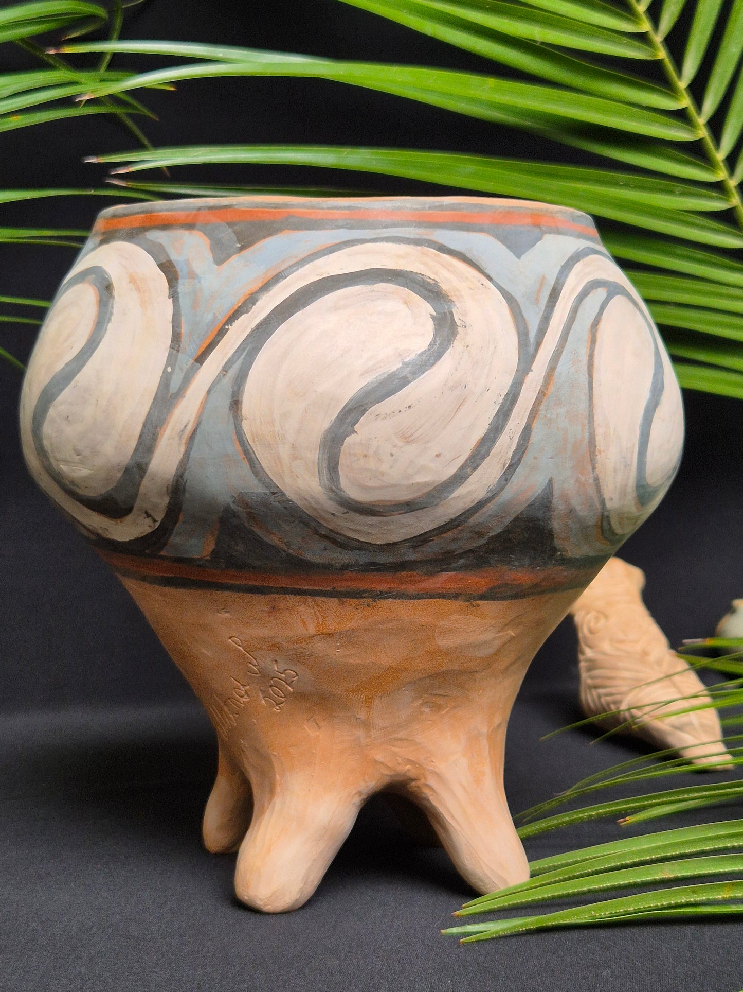 Vase polypode JADIS