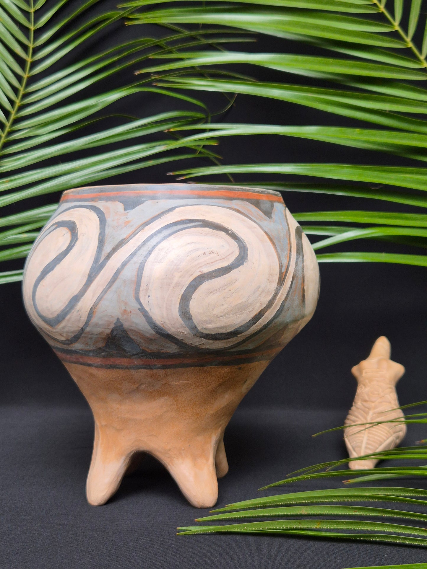 Vase polypode JADIS